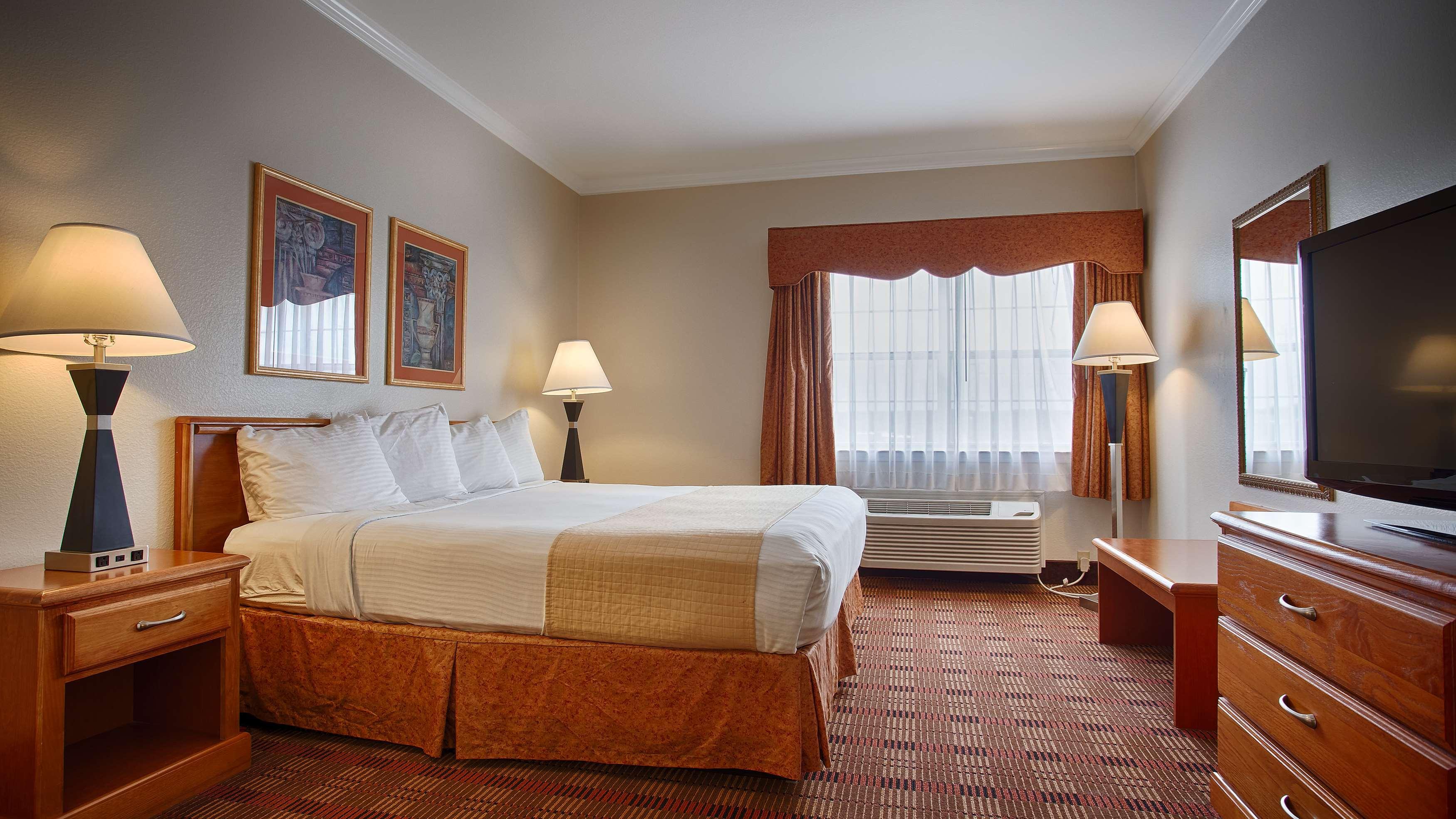 Best Western Club House Inn & Suites Mineral Wells Ngoại thất bức ảnh