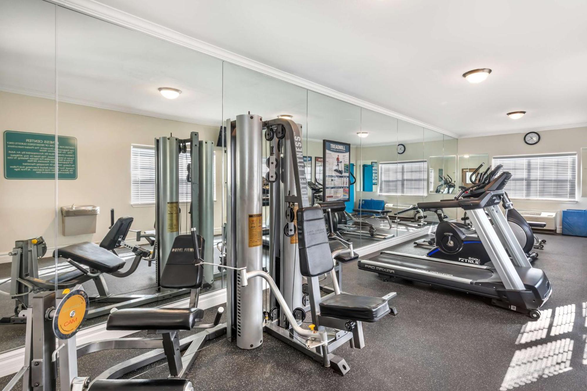 Best Western Club House Inn & Suites Mineral Wells Ngoại thất bức ảnh