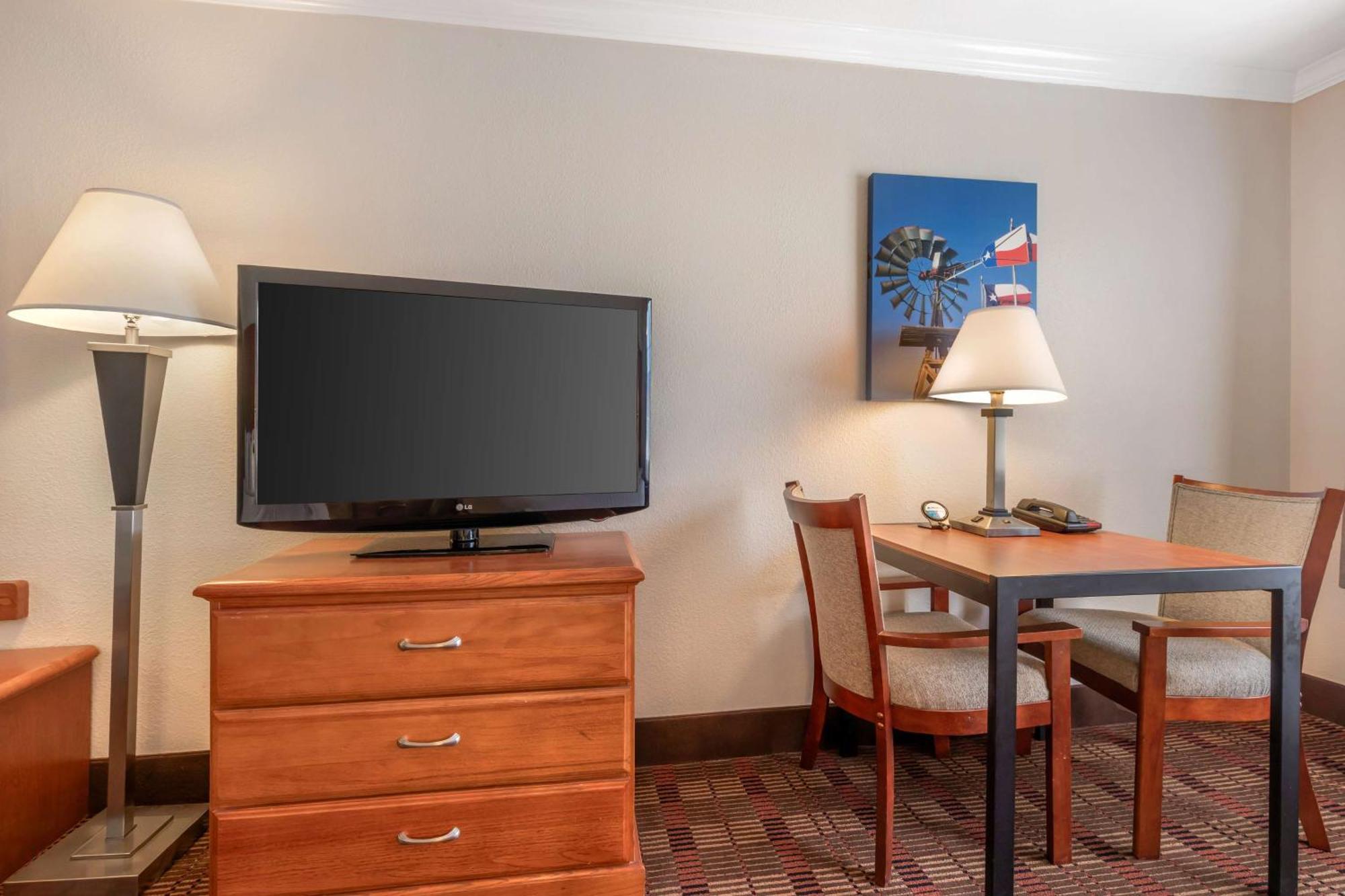 Best Western Club House Inn & Suites Mineral Wells Ngoại thất bức ảnh